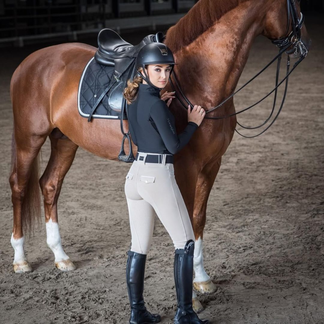 Luxury vs Budget Riding Breeches: What's Worth the Investment